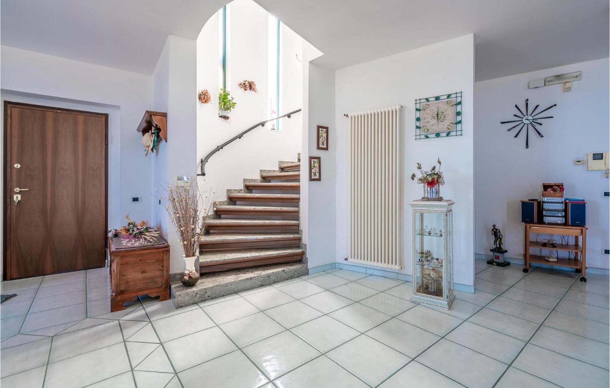 Nice Home In Belsito With Wifi Montepagano Extérieur photo